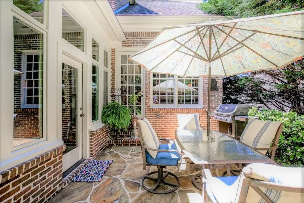 100 Mattison Cove, Atlanta, Georgia 30319, 4 Bedrooms Bedrooms, ,4 BathroomsBathrooms,Residential,Sold,100 Mattison Cove,5917026