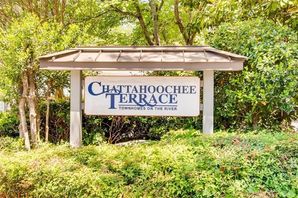 2610 Queen Anne Court, Sandy Springs, Georgia 30350, 2 Bedrooms Bedrooms, ,2 BathroomsBathrooms,Residential,Sold,2610 Queen Anne Court,6544106