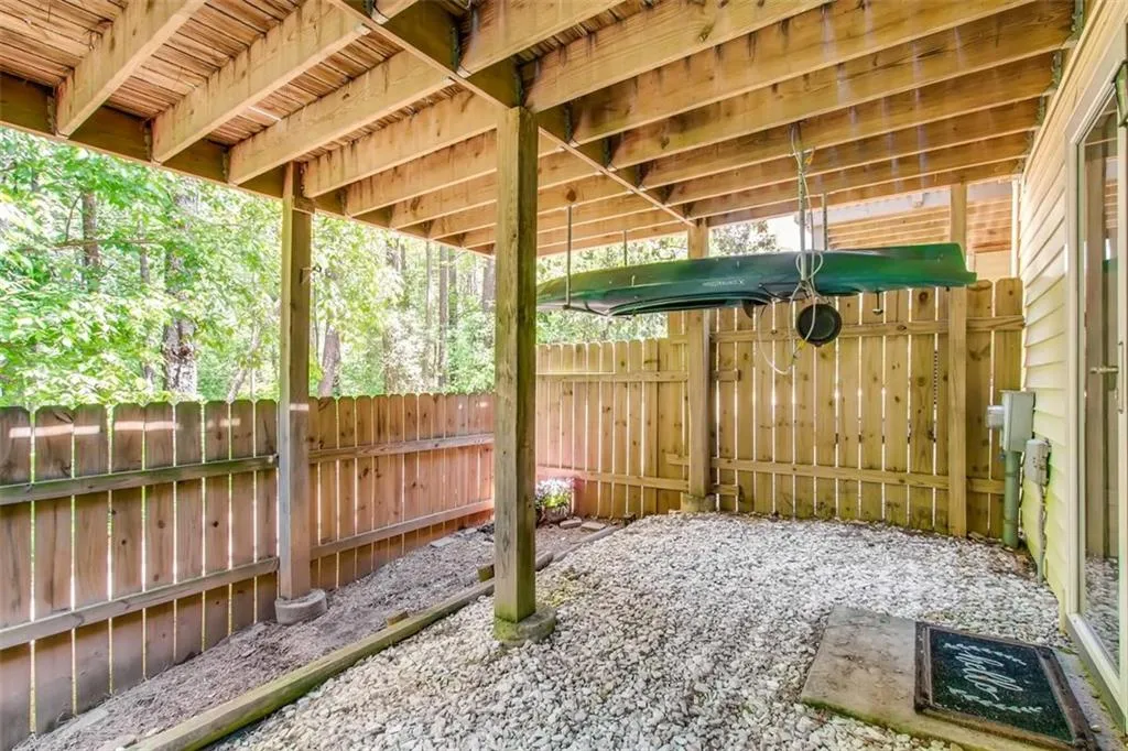 2610 Queen Anne Court, Sandy Springs, Georgia 30350, 2 Bedrooms Bedrooms, ,2 BathroomsBathrooms,Residential,Sold,2610 Queen Anne Court,6544106