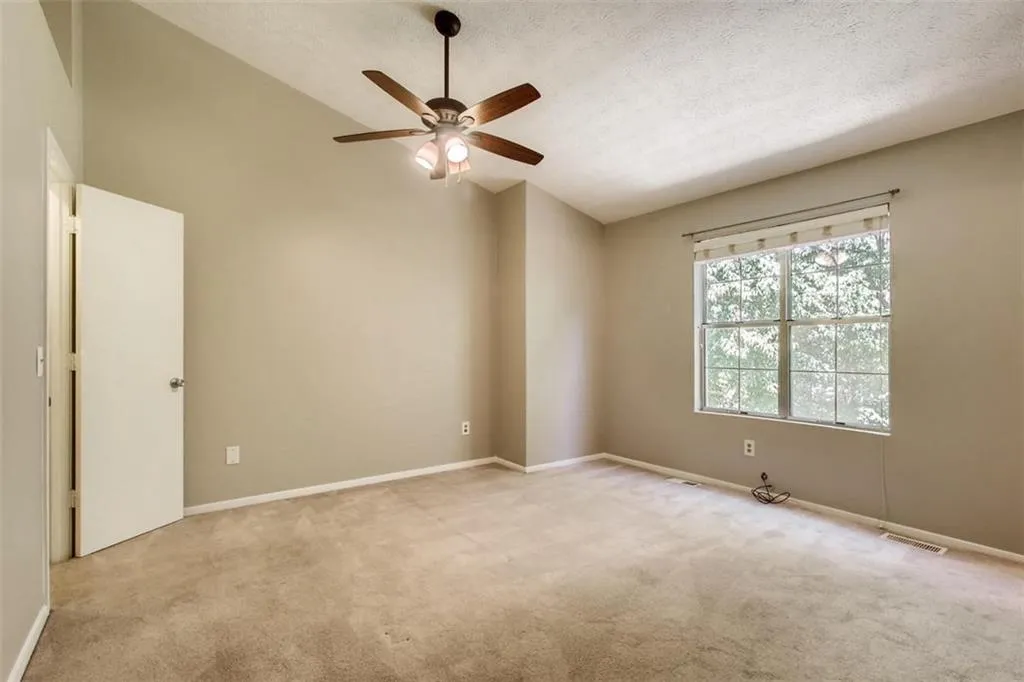 2610 Queen Anne Court, Sandy Springs, Georgia 30350, 2 Bedrooms Bedrooms, ,2 BathroomsBathrooms,Residential,Sold,2610 Queen Anne Court,6544106