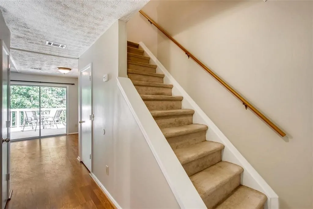 2610 Queen Anne Court, Sandy Springs, Georgia 30350, 2 Bedrooms Bedrooms, ,2 BathroomsBathrooms,Residential,Sold,2610 Queen Anne Court,6544106