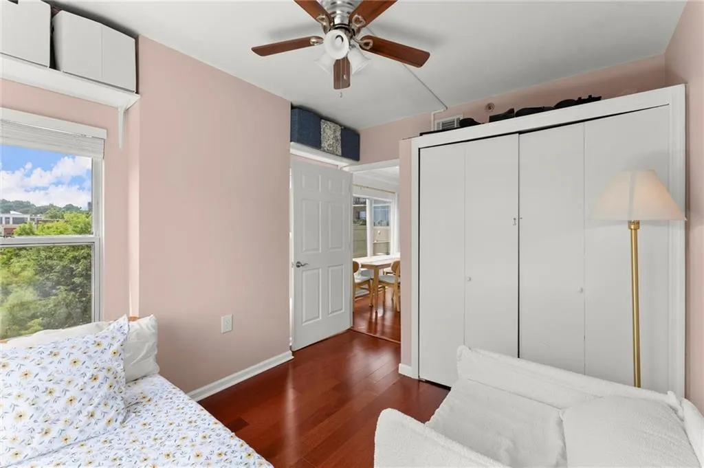 275 13th Street Ne Unit 502, Atlanta, Georgia 30309, 2 Bedrooms Bedrooms, ,1 BathroomBathrooms,Residential,For Sale,275 13th Street Ne Unit 502,7670181