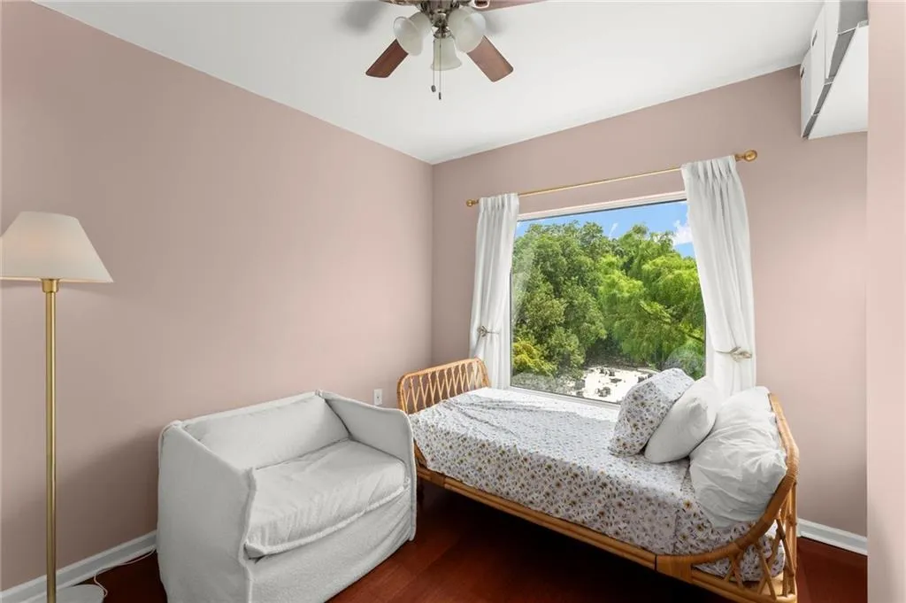 275 13th Street Ne Unit 502, Atlanta, Georgia 30309, 2 Bedrooms Bedrooms, ,1 BathroomBathrooms,Residential,For Sale,275 13th Street Ne Unit 502,7670181