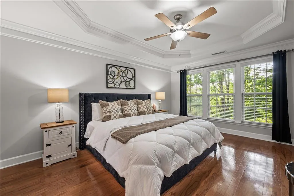 2873 Overlook Way Ne, Atlanta, Georgia 30324, 3 Bedrooms Bedrooms, ,3 BathroomsBathrooms,Residential,For Sale,2873 Overlook Way Ne,7632534