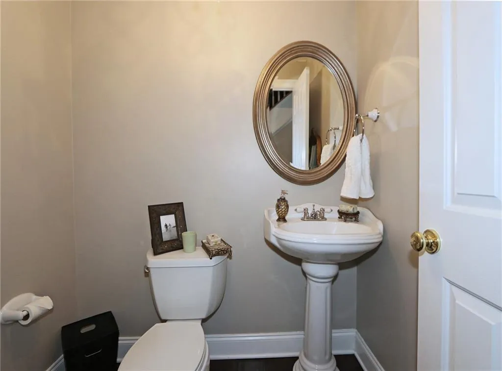 1201 Masons Creek Circle, Atlanta, Georgia 30350, 2 Bedrooms Bedrooms, ,2 BathroomsBathrooms,Residential,Sold,1201 Masons Creek Circle,5953664