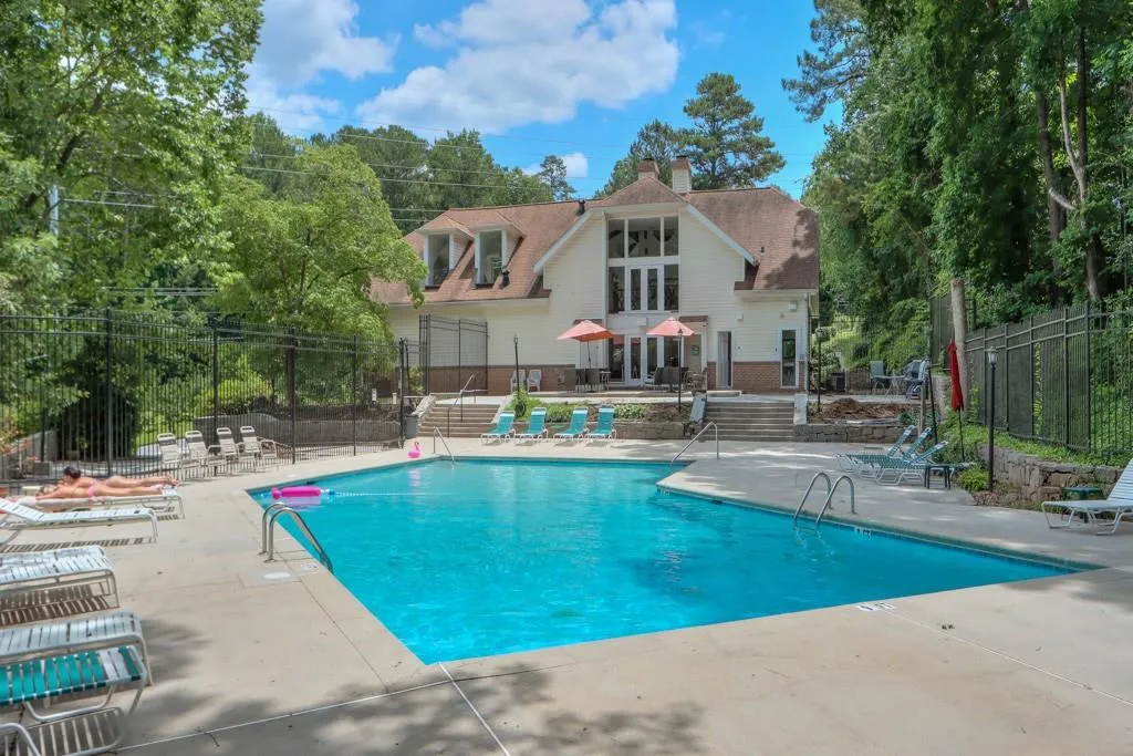 7319 Cardigan Circle, Sandy Springs, Georgia 30328, 4 Bedrooms Bedrooms, ,3 BathroomsBathrooms,Residential,Sold,7319 Cardigan Circle,7066714