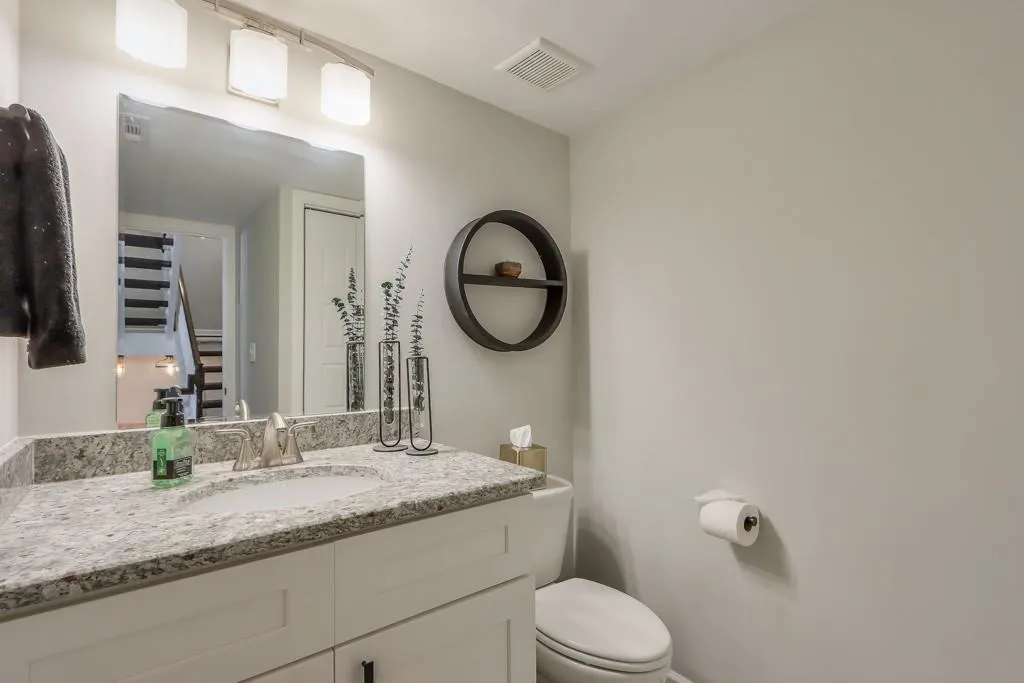 7319 Cardigan Circle, Sandy Springs, Georgia 30328, 4 Bedrooms Bedrooms, ,3 BathroomsBathrooms,Residential,Sold,7319 Cardigan Circle,7066714