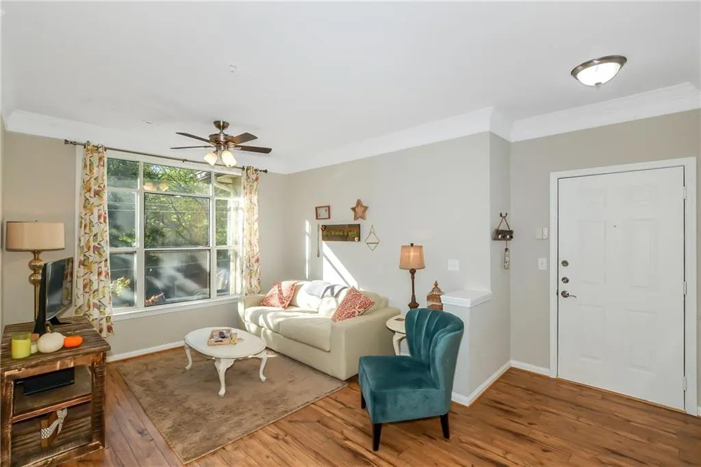 955 Juniper Street Ne Unit 1317, Atlanta, Georgia 30309, 1 Bedroom Bedrooms, ,1 BathroomBathrooms,Residential,Sold,955 Juniper Street Ne Unit 1317,6092774