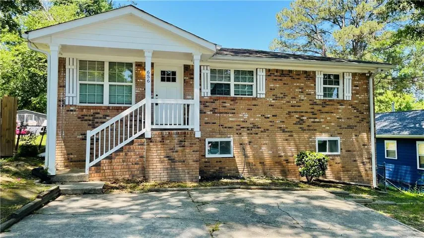 656 Cedar Avenue Nw, Atlanta, Georgia 30318