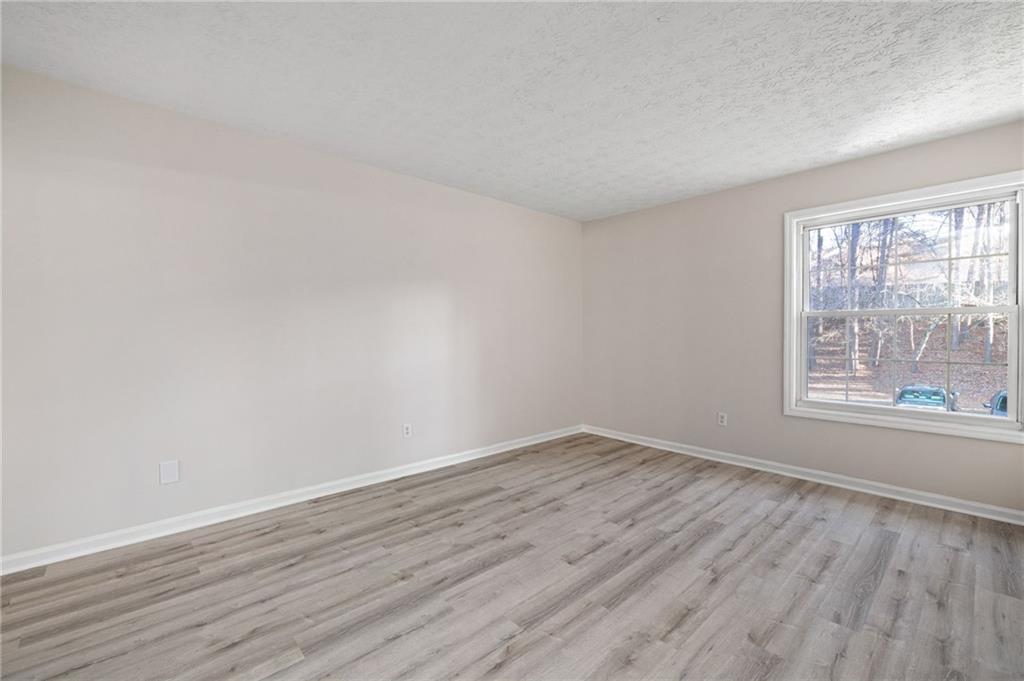 725 Dalrymple Road Unit 8D, Sandy Springs, Georgia 30328, 2 Bedrooms Bedrooms, ,2 BathroomsBathrooms,Residential,Sold,725 Dalrymple Road Unit 8D,7310908