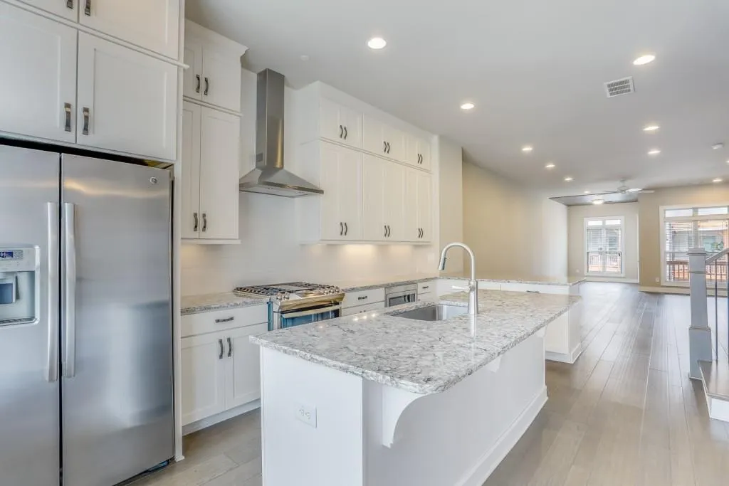 4224 Deming Circle, Sandy Springs, Georgia 30342, 3 Bedrooms Bedrooms, ,3 BathroomsBathrooms,Residential,Sold,4224 Deming Circle,6773223