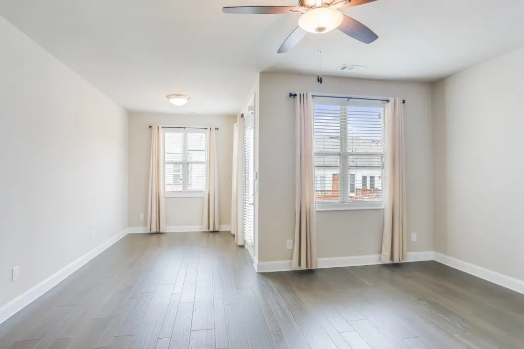 4224 Deming Circle, Sandy Springs, Georgia 30342, 3 Bedrooms Bedrooms, ,3 BathroomsBathrooms,Residential,Sold,4224 Deming Circle,6773223