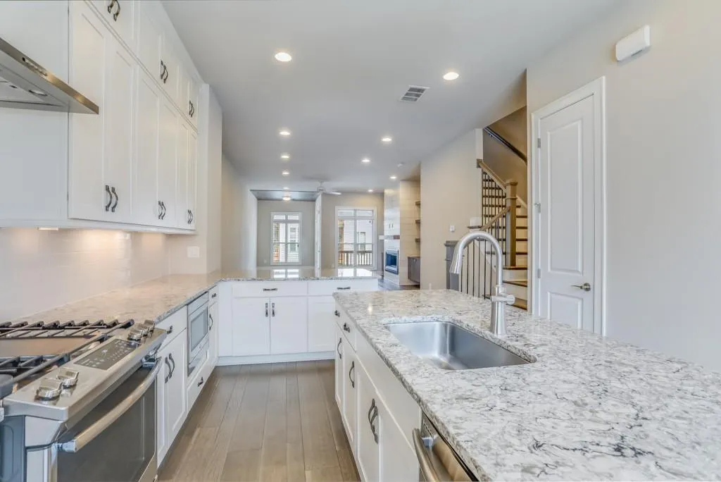 4224 Deming Circle, Sandy Springs, Georgia 30342, 3 Bedrooms Bedrooms, ,3 BathroomsBathrooms,Residential,Sold,4224 Deming Circle,6773223