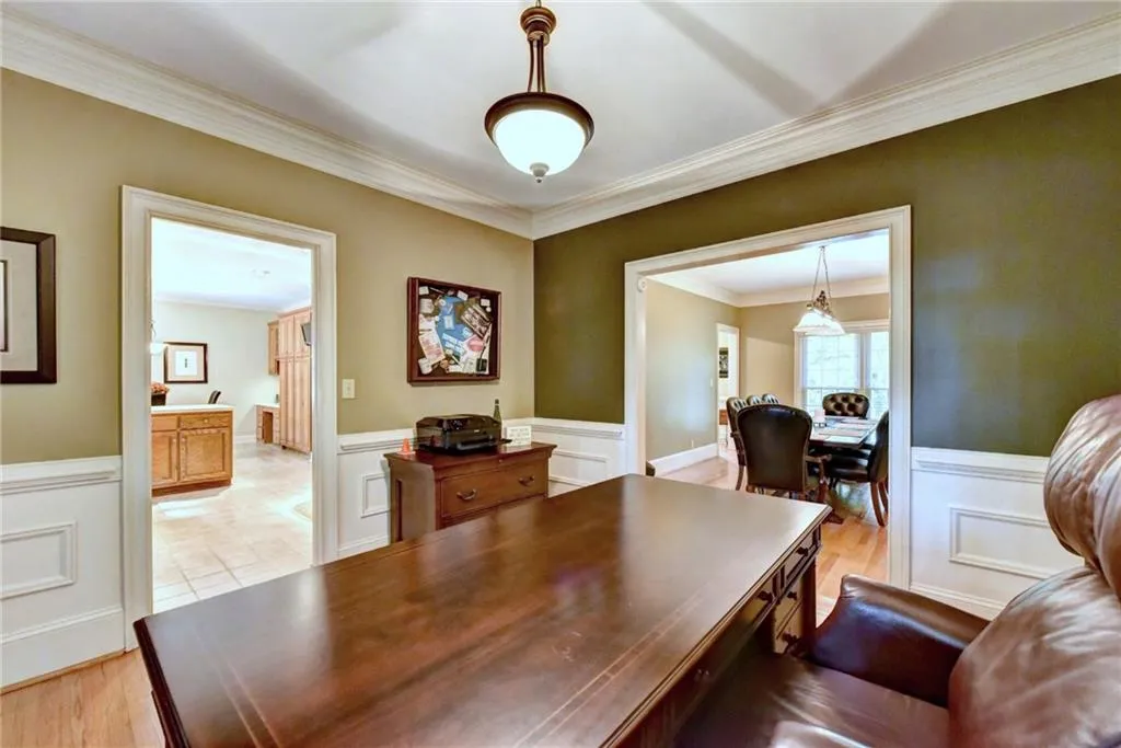 2065 Dunwoody Heritage Drive, Sandy Springs, Georgia 30350, 5 Bedrooms Bedrooms, ,3 BathroomsBathrooms,Residential,Sold,2065 Dunwoody Heritage Drive,5917709