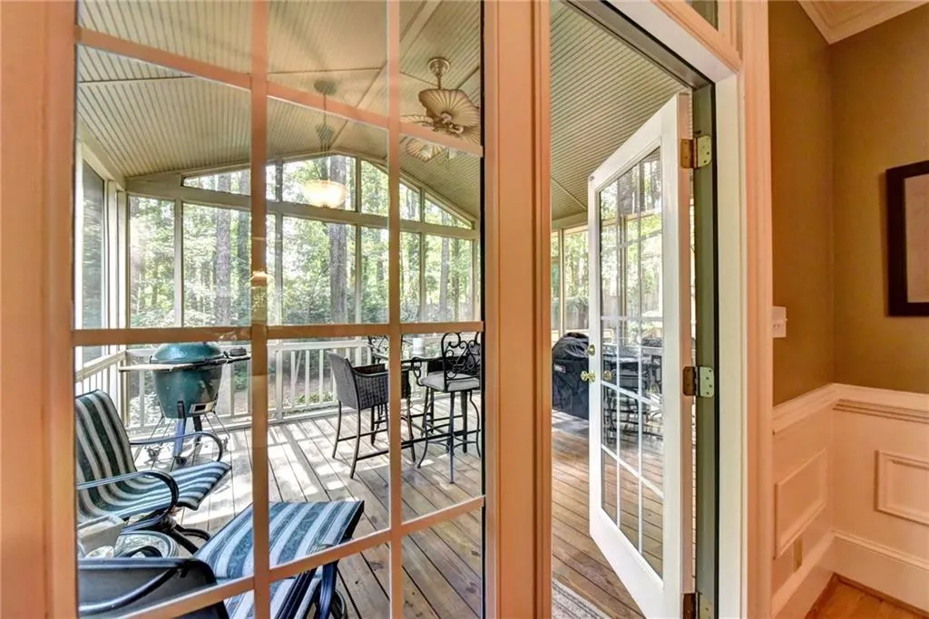 2065 Dunwoody Heritage Drive, Sandy Springs, Georgia 30350, 5 Bedrooms Bedrooms, ,3 BathroomsBathrooms,Residential,Sold,2065 Dunwoody Heritage Drive,5917709