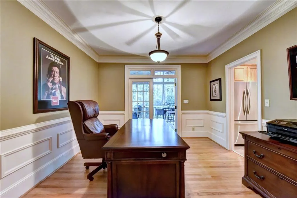 2065 Dunwoody Heritage Drive, Sandy Springs, Georgia 30350, 5 Bedrooms Bedrooms, ,3 BathroomsBathrooms,Residential,Sold,2065 Dunwoody Heritage Drive,5917709