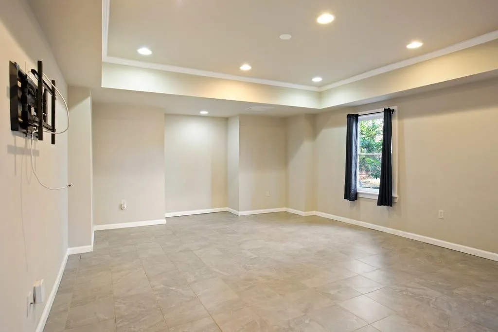 7485 S Spalding Lake Drive, Sandy Springs, Georgia 30350, 5 Bedrooms Bedrooms, ,4 BathroomsBathrooms,Residential,Sold,7485 S Spalding Lake Drive,6663922