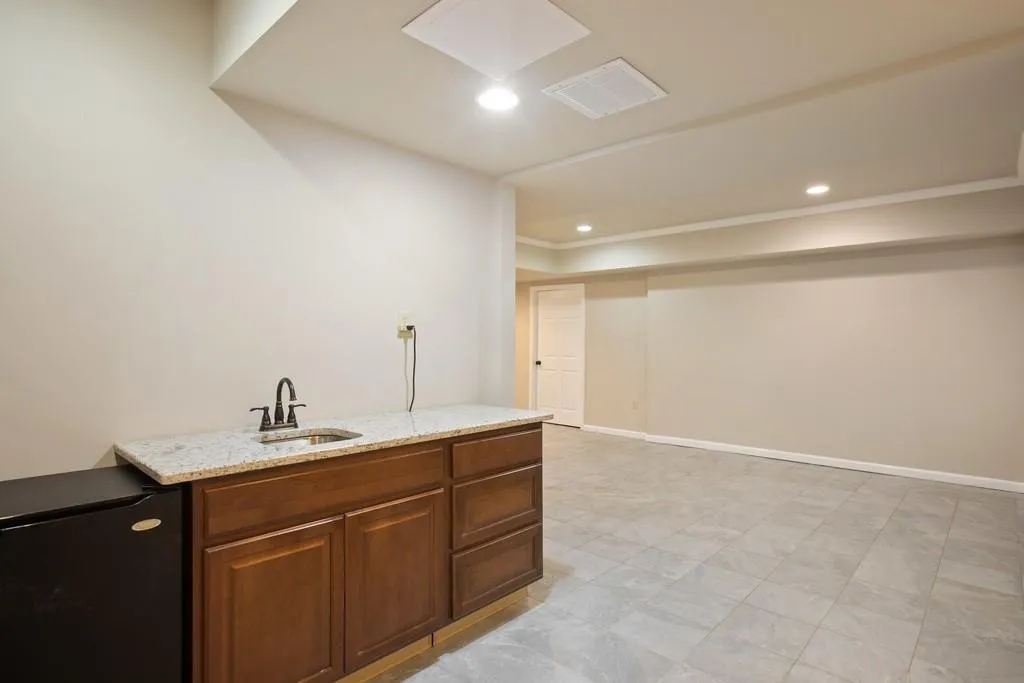 7485 S Spalding Lake Drive, Sandy Springs, Georgia 30350, 5 Bedrooms Bedrooms, ,4 BathroomsBathrooms,Residential,Sold,7485 S Spalding Lake Drive,6663922