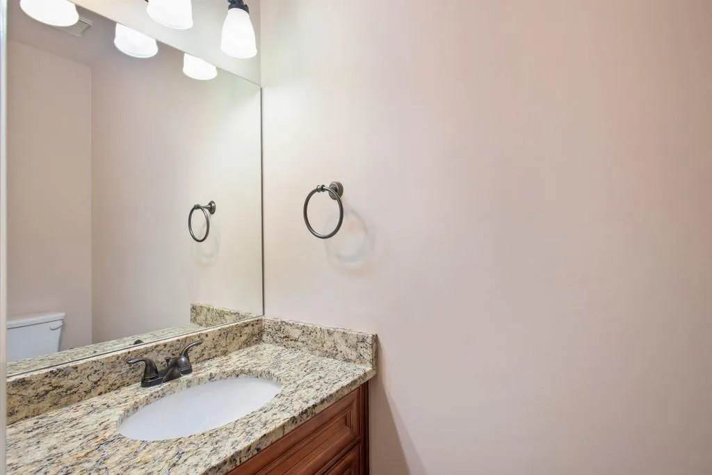 7485 S Spalding Lake Drive, Sandy Springs, Georgia 30350, 5 Bedrooms Bedrooms, ,4 BathroomsBathrooms,Residential,Sold,7485 S Spalding Lake Drive,6663922