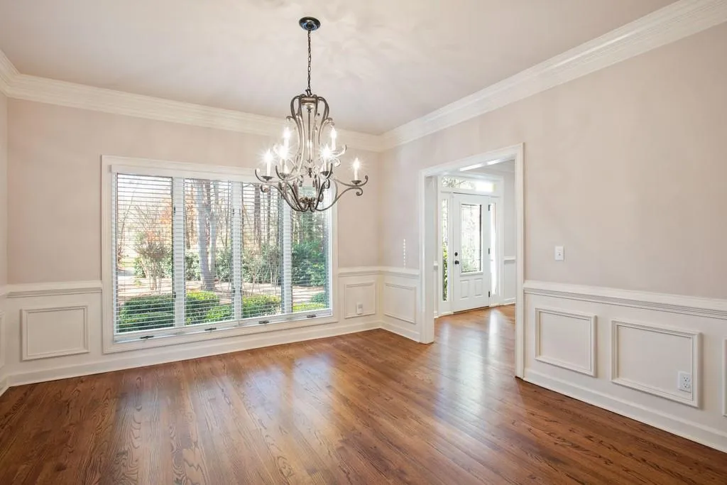 7485 S Spalding Lake Drive, Sandy Springs, Georgia 30350, 5 Bedrooms Bedrooms, ,4 BathroomsBathrooms,Residential,Sold,7485 S Spalding Lake Drive,6663922