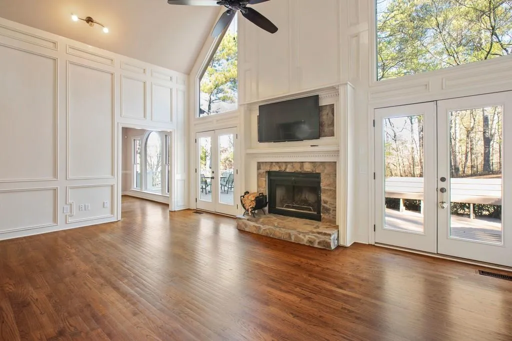 7485 S Spalding Lake Drive, Sandy Springs, Georgia 30350, 5 Bedrooms Bedrooms, ,4 BathroomsBathrooms,Residential,Sold,7485 S Spalding Lake Drive,6663922