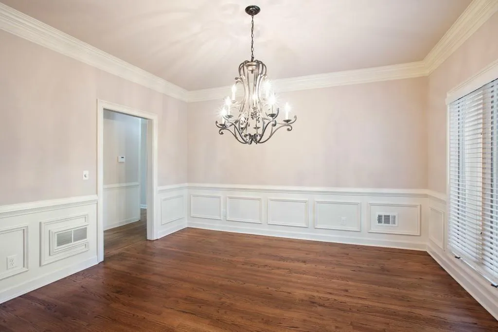 7485 S Spalding Lake Drive, Sandy Springs, Georgia 30350, 5 Bedrooms Bedrooms, ,4 BathroomsBathrooms,Residential,Sold,7485 S Spalding Lake Drive,6663922