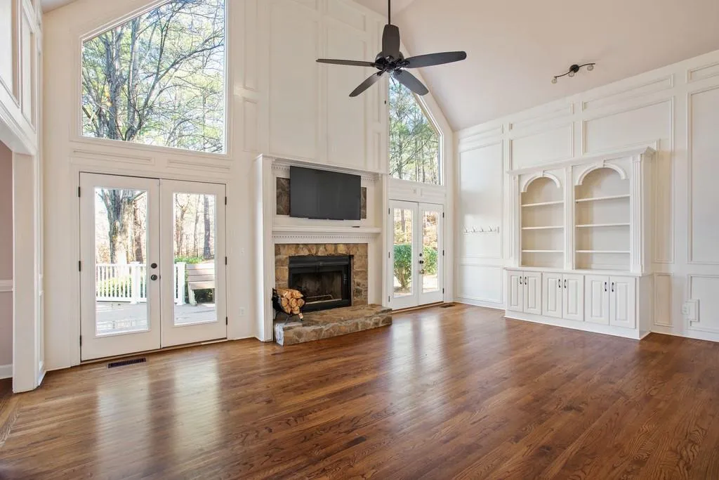 7485 S Spalding Lake Drive, Sandy Springs, Georgia 30350, 5 Bedrooms Bedrooms, ,4 BathroomsBathrooms,Residential,Sold,7485 S Spalding Lake Drive,6663922