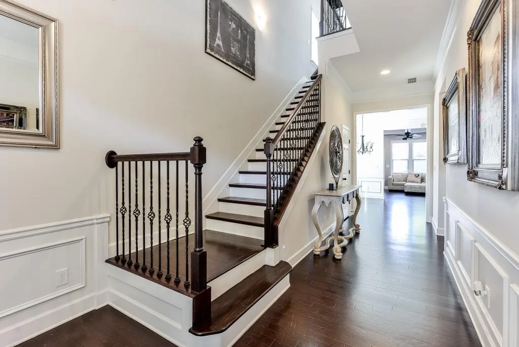 5566 High Point Road, Atlanta, Georgia 30342, 4 Bedrooms Bedrooms, ,3 BathroomsBathrooms,Residential,Sold,5566 High Point Road,5809003 5566 High Point Road, Atlanta, Georgia 30342, 4 Bedrooms Bedrooms, ,3 BathroomsBathrooms,Residential,Sold,5566 High Point Road,5809003