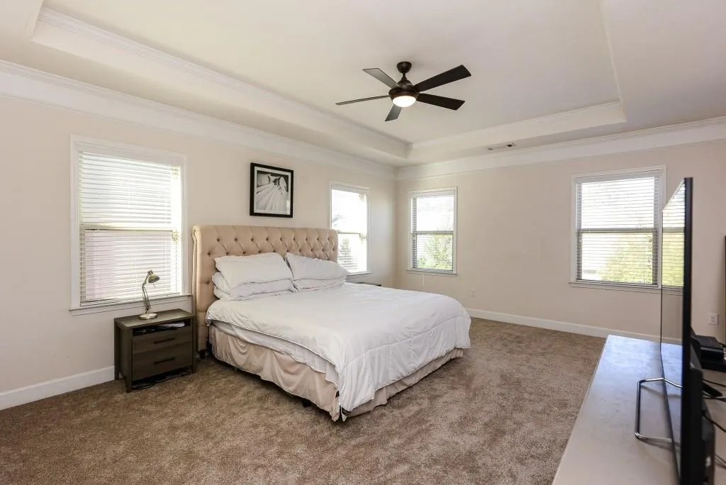 5566 High Point Road, Atlanta, Georgia 30342, 4 Bedrooms Bedrooms, ,3 BathroomsBathrooms,Residential,Sold,5566 High Point Road,5809003 5566 High Point Road, Atlanta, Georgia 30342, 4 Bedrooms Bedrooms, ,3 BathroomsBathrooms,Residential,Sold,5566 High Point Road,5809003