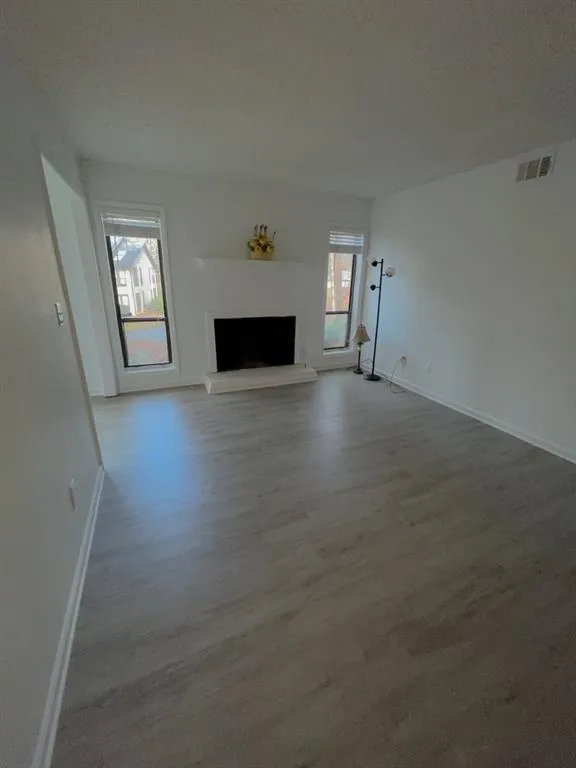 9400 Roberts Drive Unit 1a, Sandy Springs, Georgia 30350, 2 Bedrooms Bedrooms, ,Residential,Sold,9400 Roberts Drive Unit 1a,6829714