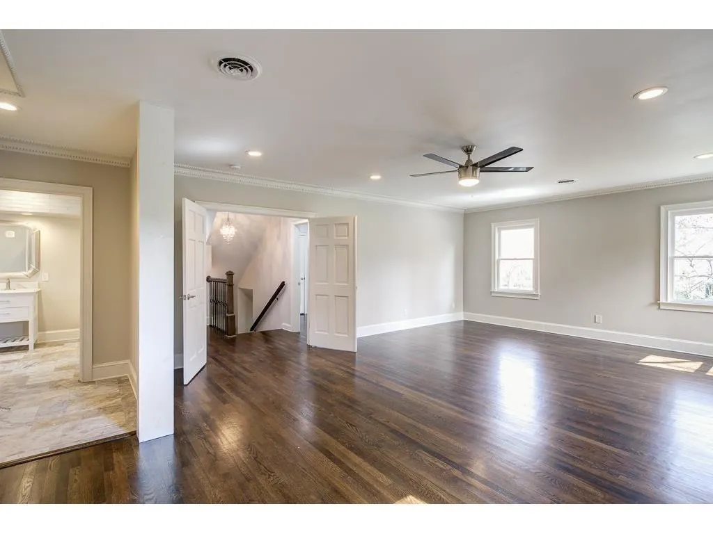 8210 Innsbruck Drive, Dunwoody, Georgia 30350, 6 Bedrooms Bedrooms, ,4 BathroomsBathrooms,Residential,Sold,8210 Innsbruck Drive,5892064