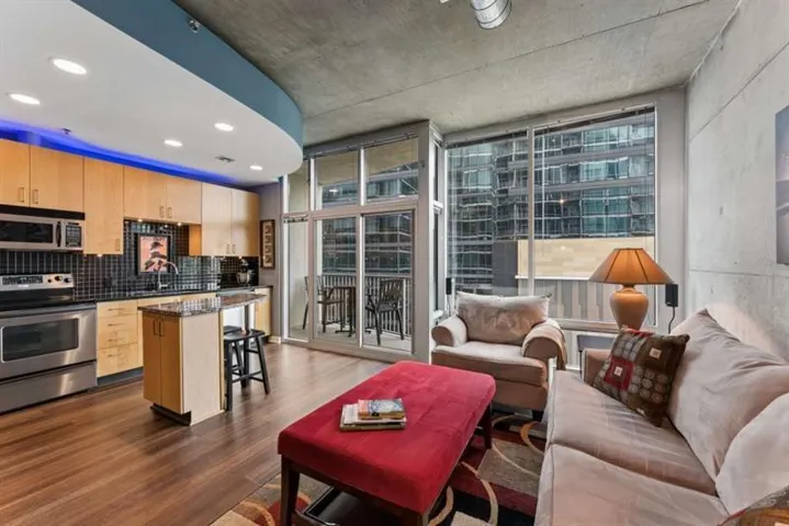 923 Peachtree Street Ne Unit 827, Atlanta, Georgia 30309