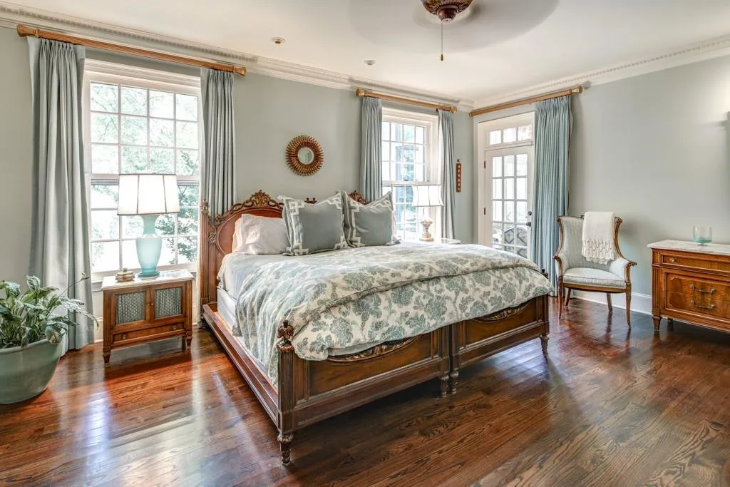 5 Old Stratton Chase, Sandy Springs, Georgia 30328, 5 Bedrooms Bedrooms, ,4 BathroomsBathrooms,Residential,Sold,5 Old Stratton Chase,6810349