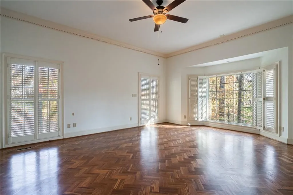 1660 Winterthur Close, Atlanta, Georgia 30328, 5 Bedrooms Bedrooms, ,4 BathroomsBathrooms,Residential,Sold,1660 Winterthur Close,6810130