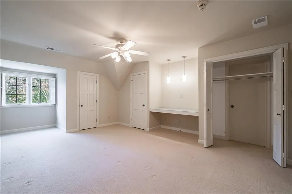 1660 Winterthur Close, Atlanta, Georgia 30328, 5 Bedrooms Bedrooms, ,4 BathroomsBathrooms,Residential,Sold,1660 Winterthur Close,6810130