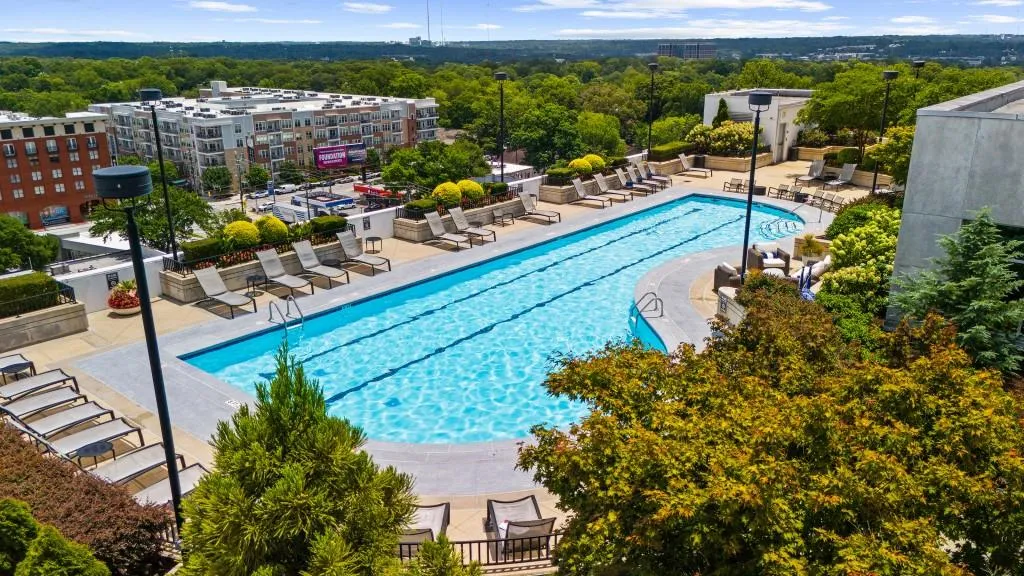 250 Pharr Road Ne Unit 1618, Atlanta, Georgia 30305, 2 Bedrooms Bedrooms, ,2 BathroomsBathrooms,Residential,For Sale,250 Pharr Road Ne Unit 1618,7617061