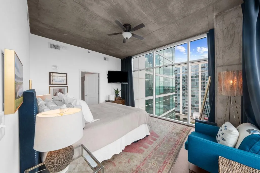 250 Pharr Road Ne Unit 1618, Atlanta, Georgia 30305, 2 Bedrooms Bedrooms, ,2 BathroomsBathrooms,Residential,For Sale,250 Pharr Road Ne Unit 1618,7617061
