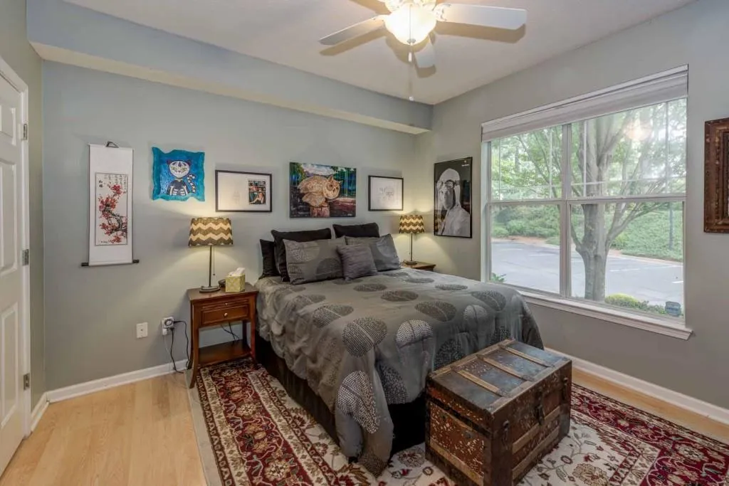 5559 Glenridge Drive Unit 1101, Atlanta, Georgia 30342, 2 Bedrooms Bedrooms, ,1 BathroomBathrooms,Residential,Sold,5559 Glenridge Drive Unit 1101,5890156