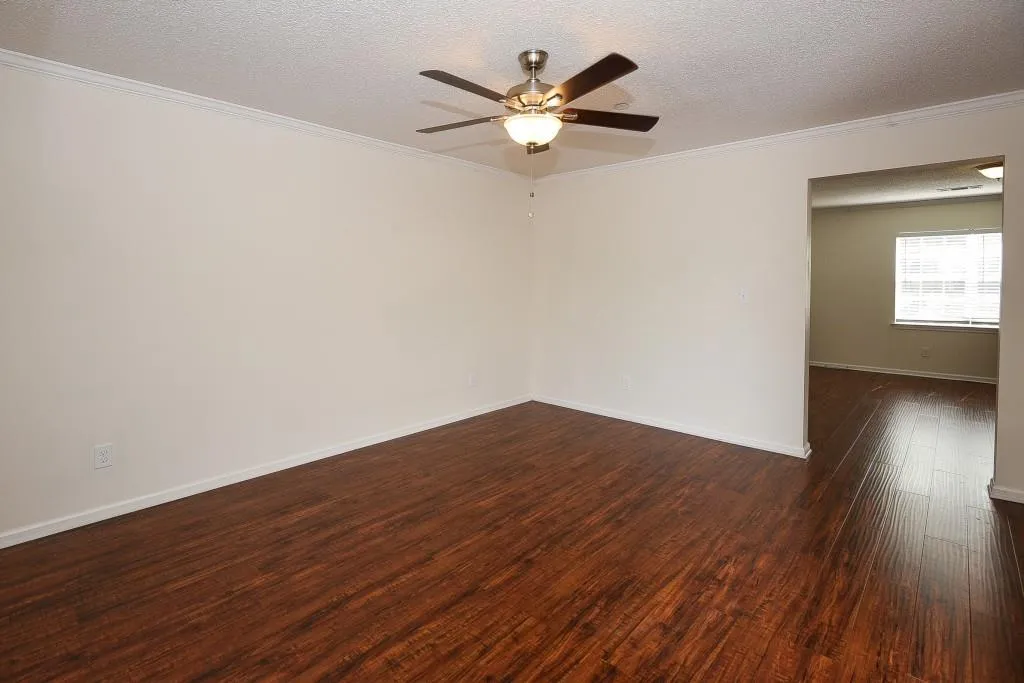 295 Winding River Drive Unit C, Sandy Springs, Georgia 30350, 3 Bedrooms Bedrooms, ,2 BathroomsBathrooms,Residential,Sold,295 Winding River Drive Unit C,5722621