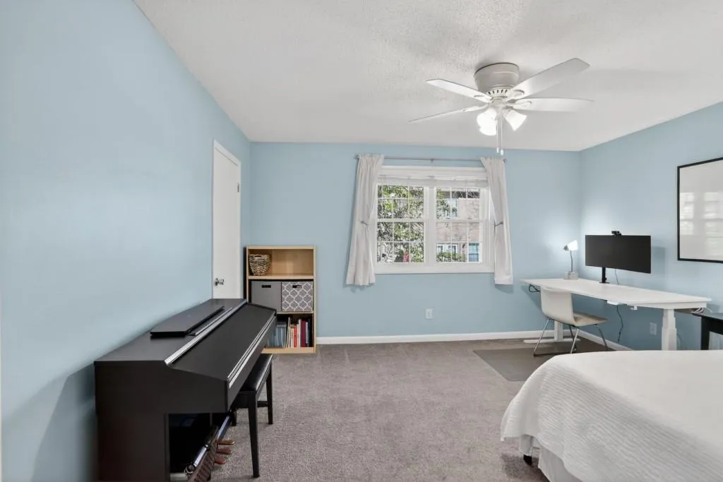 6900 Roswell Road Unit L7, Atlanta, Georgia 30328, 2 Bedrooms Bedrooms, ,2 BathroomsBathrooms,Residential,Sold,6900 Roswell Road Unit L7,7707082