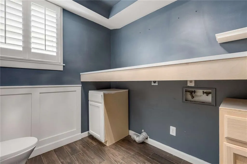 7264 Selkirk Drive, Atlanta, Georgia 30328, 3 Bedrooms Bedrooms, ,2 BathroomsBathrooms,Residential,Sold,7264 Selkirk Drive,7380893 7264 Selkirk Drive, Atlanta, Georgia 30328, 3 Bedrooms Bedrooms, ,2 BathroomsBathrooms,Residential,Sold,7264 Selkirk Drive,7380893