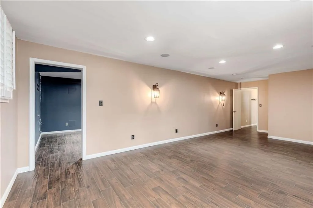 7264 Selkirk Drive, Atlanta, Georgia 30328, 3 Bedrooms Bedrooms, ,2 BathroomsBathrooms,Residential,Sold,7264 Selkirk Drive,7380893 7264 Selkirk Drive, Atlanta, Georgia 30328, 3 Bedrooms Bedrooms, ,2 BathroomsBathrooms,Residential,Sold,7264 Selkirk Drive,7380893