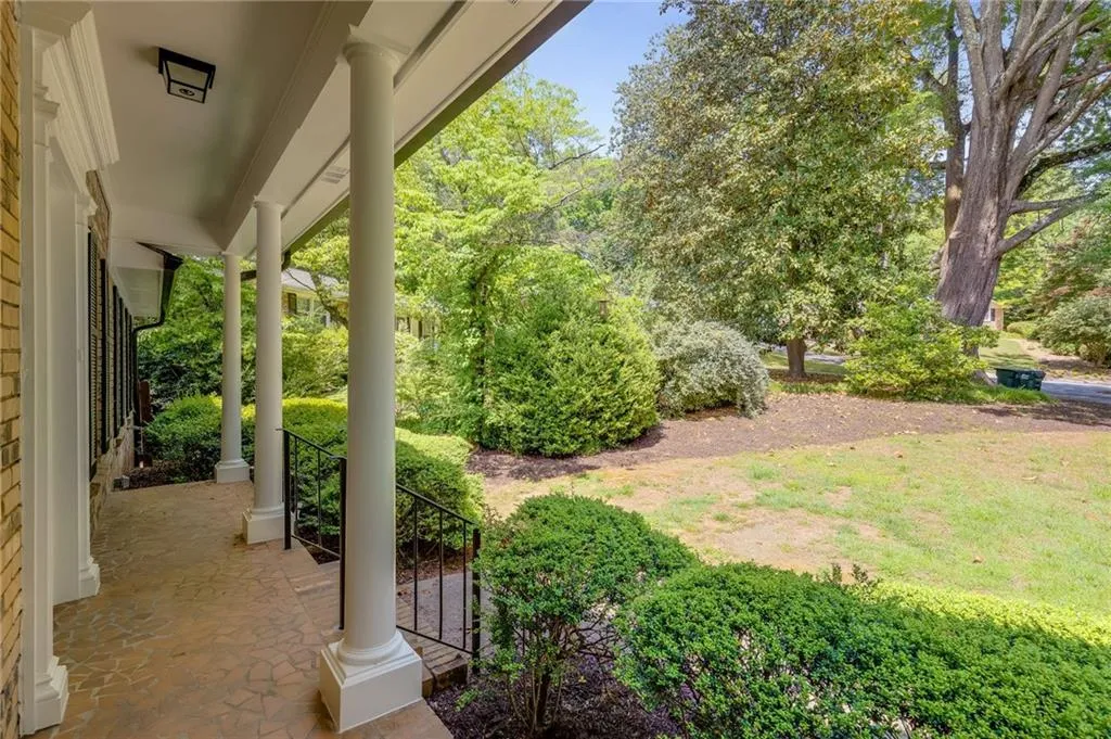 7264 Selkirk Drive, Atlanta, Georgia 30328, 3 Bedrooms Bedrooms, ,2 BathroomsBathrooms,Residential,Sold,7264 Selkirk Drive,7380893 7264 Selkirk Drive, Atlanta, Georgia 30328, 3 Bedrooms Bedrooms, ,2 BathroomsBathrooms,Residential,Sold,7264 Selkirk Drive,7380893