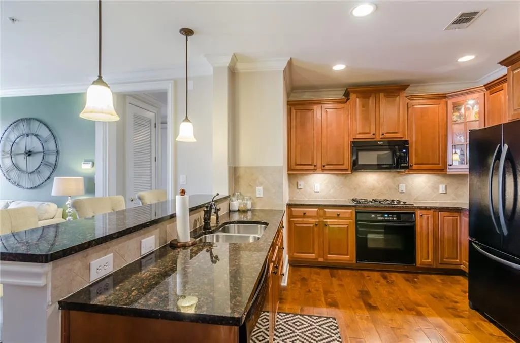 4810 Ivy Ridge Drive Se Unit 203, Atlanta, Georgia 30339, 2 Bedrooms Bedrooms, ,2 BathroomsBathrooms,Residential,Sold,4810 Ivy Ridge Drive Se Unit 203,5662084