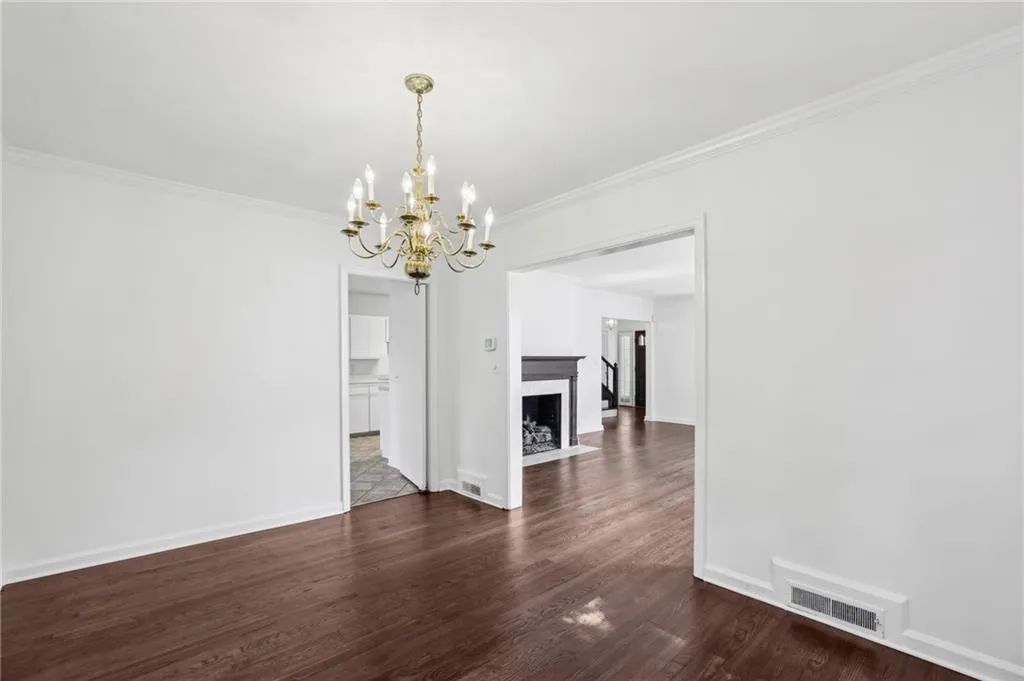 88 Karland Drive Nw, Atlanta, Georgia 30305, 4 Bedrooms Bedrooms, ,3 BathroomsBathrooms,Residential,For Sale,88 Karland Drive Nw,7578613