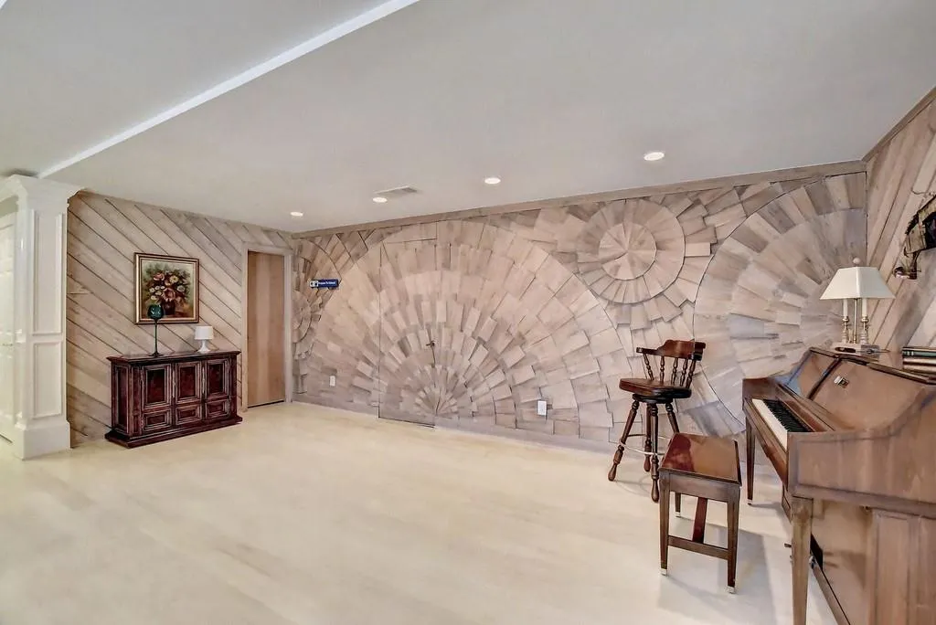 9965 Huntcliff Trace, Sandy Springs, Georgia 30350, 5 Bedrooms Bedrooms, ,3 BathroomsBathrooms,Residential,Sold,9965 Huntcliff Trace,6844503