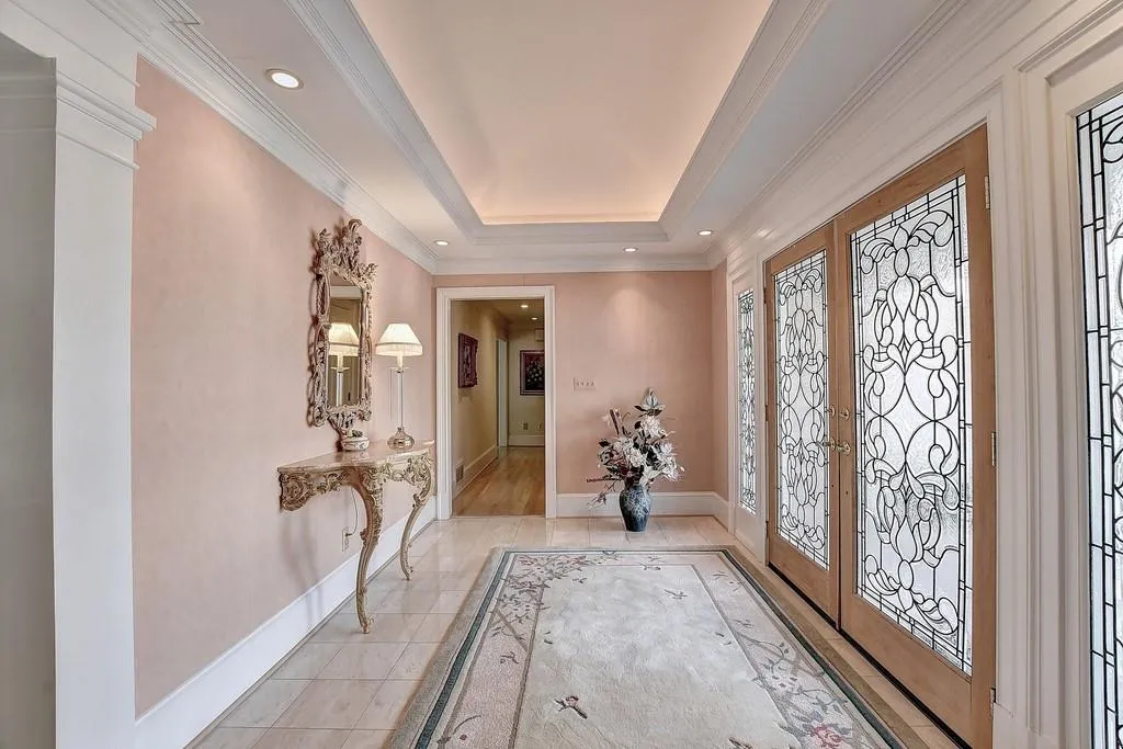 9965 Huntcliff Trace, Sandy Springs, Georgia 30350, 5 Bedrooms Bedrooms, ,3 BathroomsBathrooms,Residential,Sold,9965 Huntcliff Trace,6844503