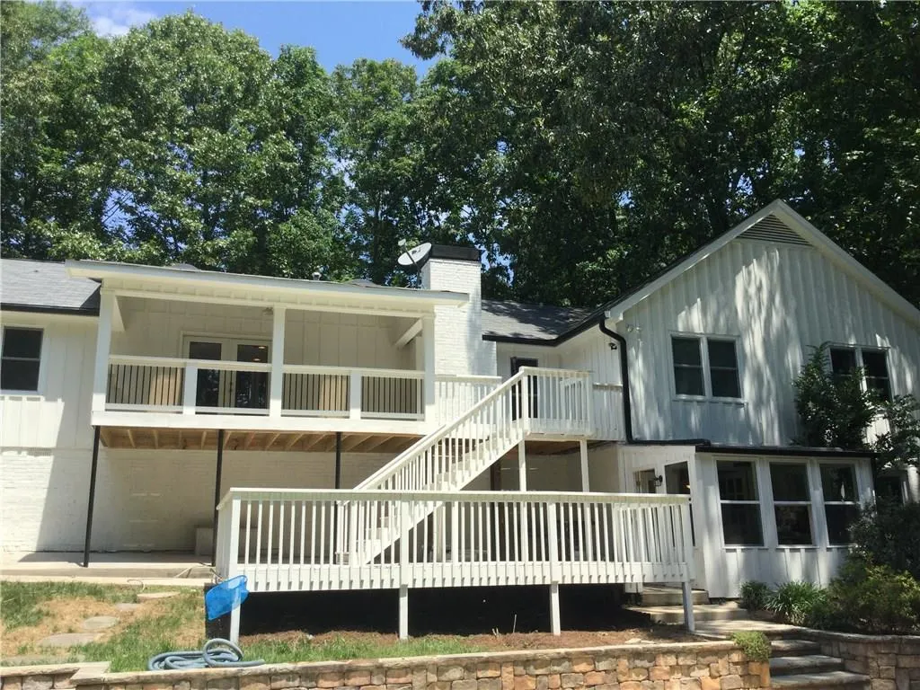6815 Wright Road, Sandy Springs, Georgia 30328, 6 Bedrooms Bedrooms, ,4 BathroomsBathrooms,Residential,Sold,6815 Wright Road,5697212