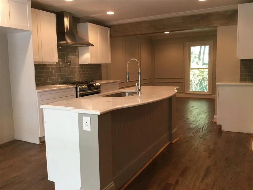 6815 Wright Road, Sandy Springs, Georgia 30328, 6 Bedrooms Bedrooms, ,4 BathroomsBathrooms,Residential,Sold,6815 Wright Road,5697212