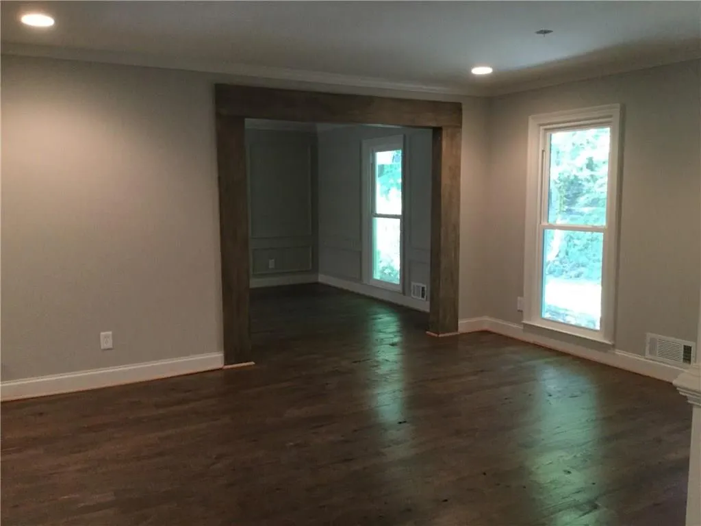 6815 Wright Road, Sandy Springs, Georgia 30328, 6 Bedrooms Bedrooms, ,4 BathroomsBathrooms,Residential,Sold,6815 Wright Road,5697212